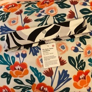 Lululemon Fly Away Tamer Checkered Headband